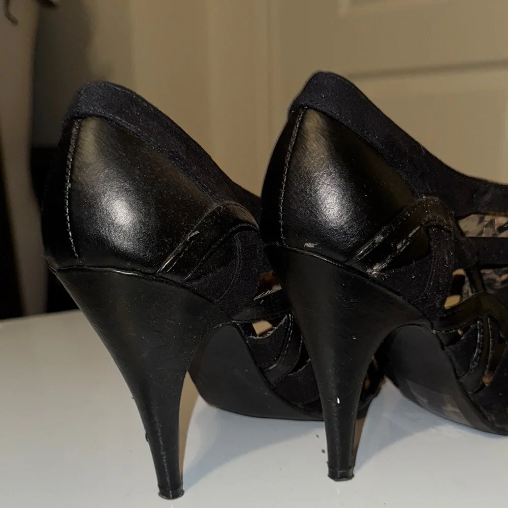 H&M Black Lace Stiletto Heels - Picture 6 of 8